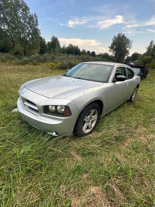 2008 Dodge Charger 6th Gen - Image 2 of 5
