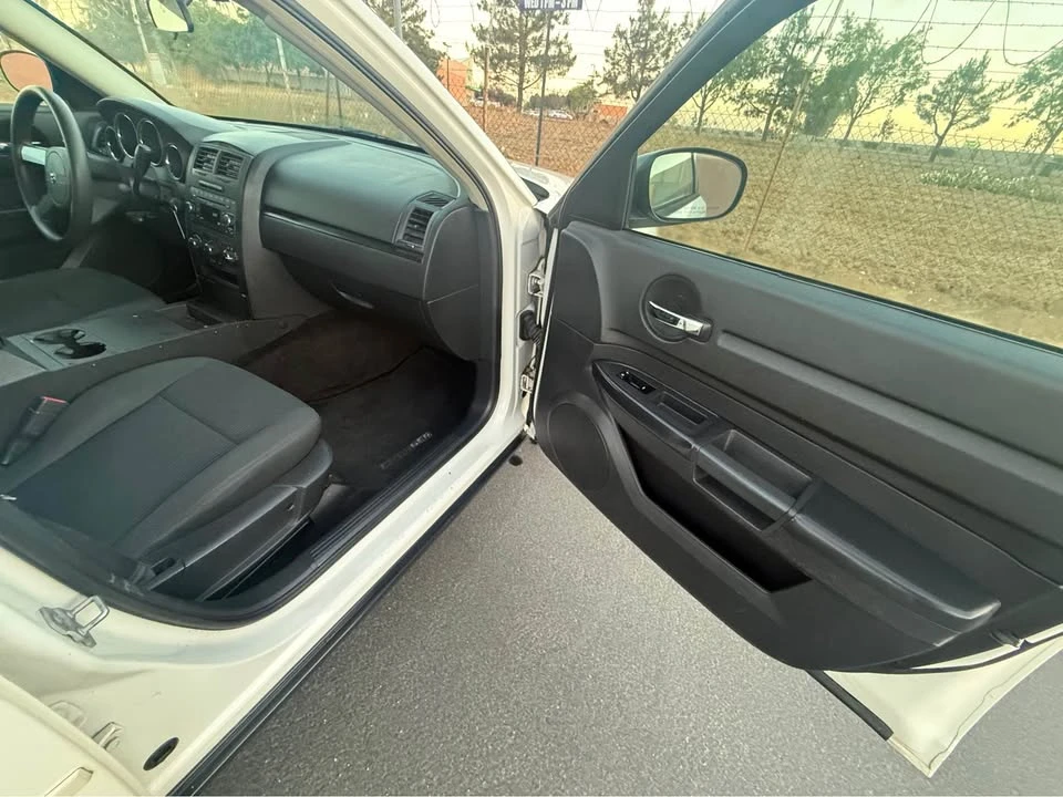 2008 Dodge Charger 6th Gen - Image 16 of 20