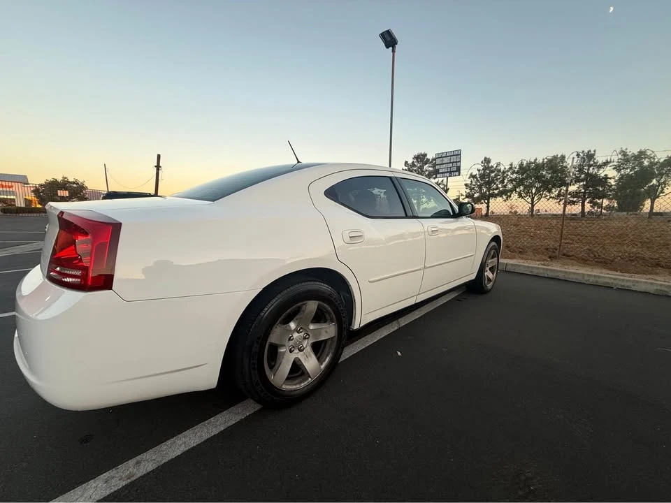2008 Dodge Charger 6th Gen - Image 8 of 20