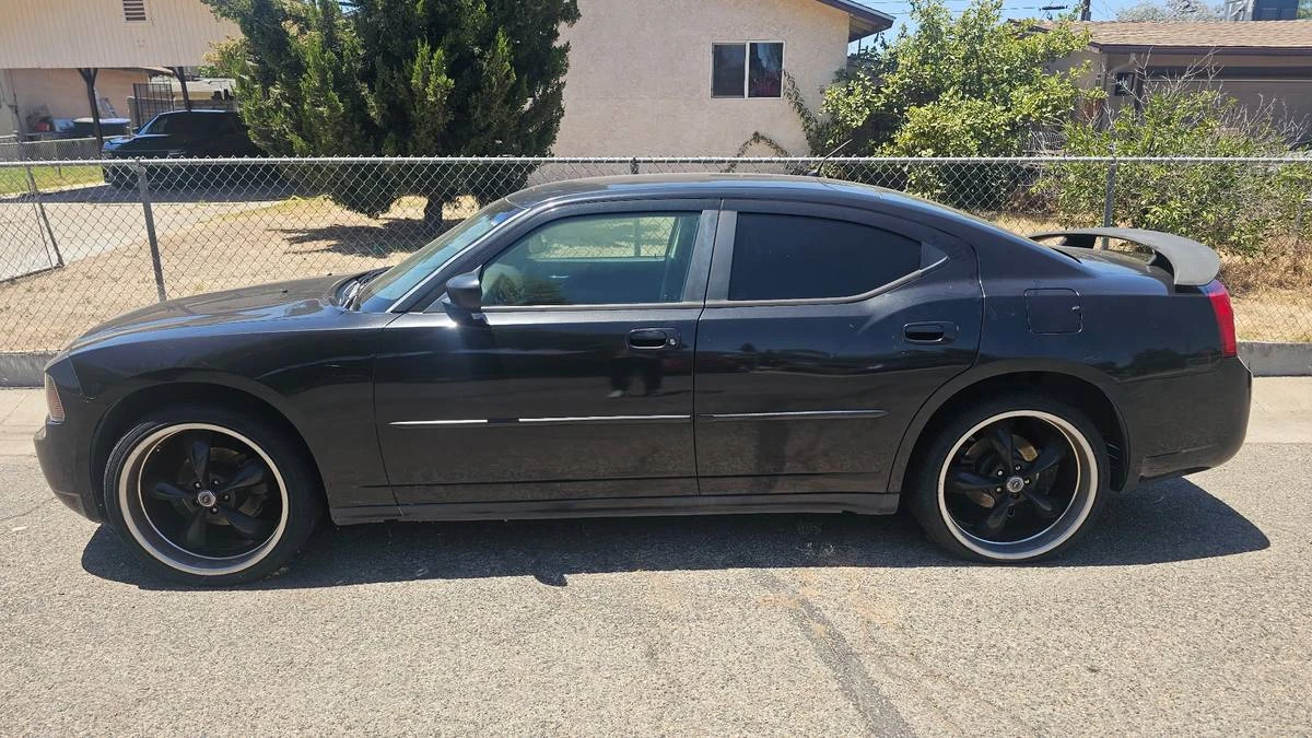 2008 Dodge Charger 6th Gen - Image 4 of 6