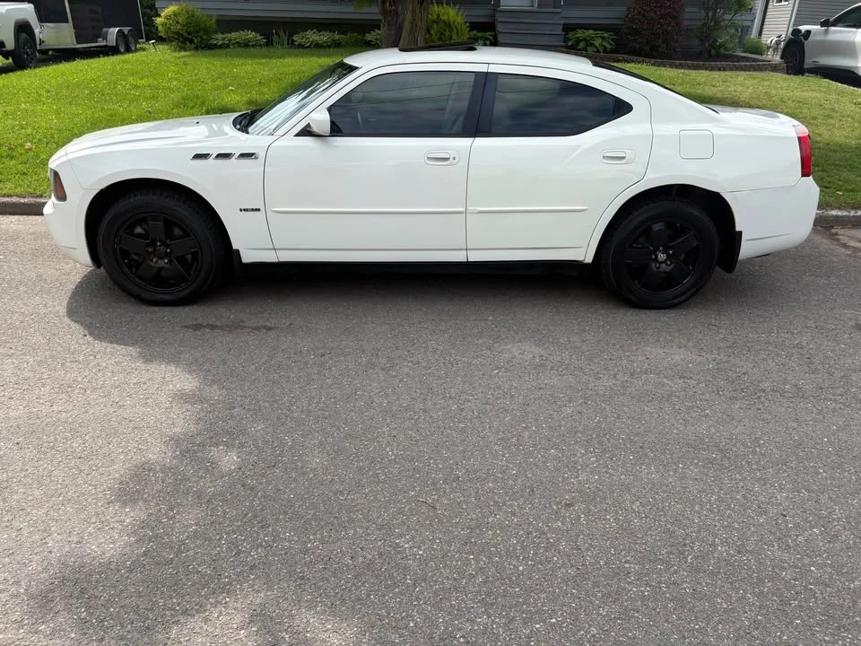 2008 Dodge Charger 6th Gen - Image 7 of 14