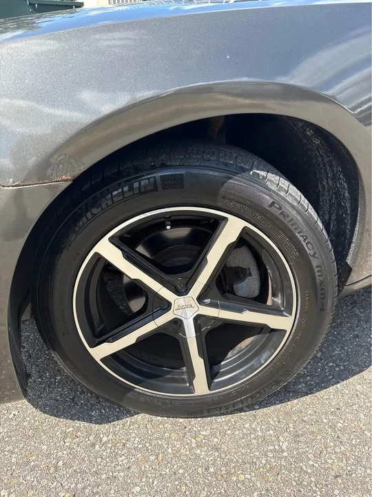 2008 Dodge Charger 6th Gen - Image 9 of 20