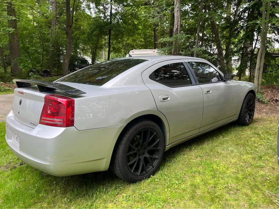 2008 Dodge Charger 6th Gen - Image 2 of 10
