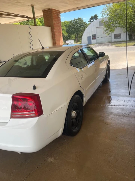 2008 Dodge Charger 6th Gen - Image 4 of 8