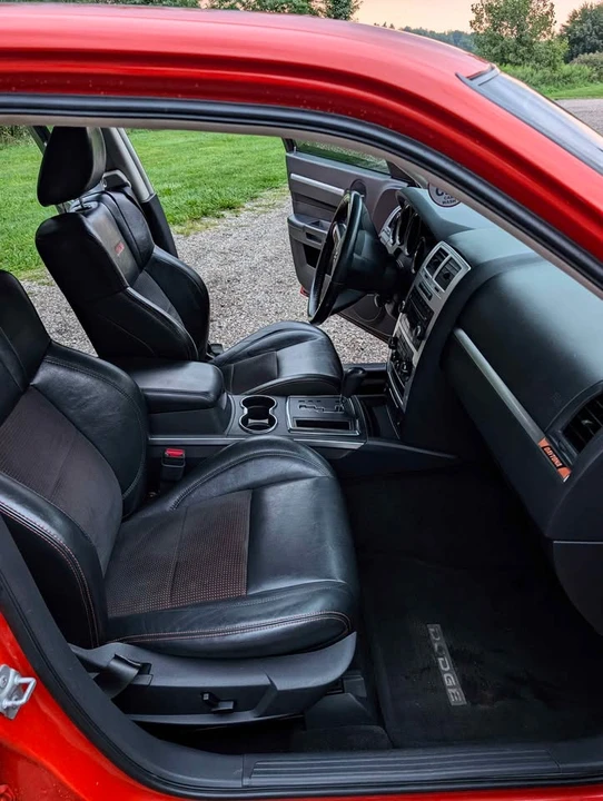 2008 Dodge Charger 6th Gen - Image 10 of 18