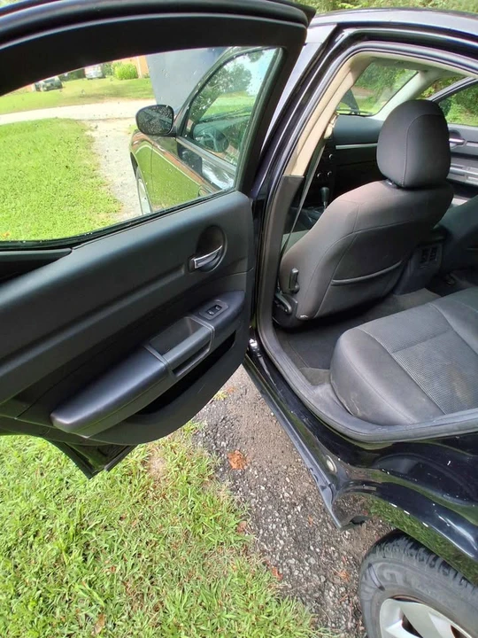 2008 Dodge Charger 6th Gen - Image 9 of 20