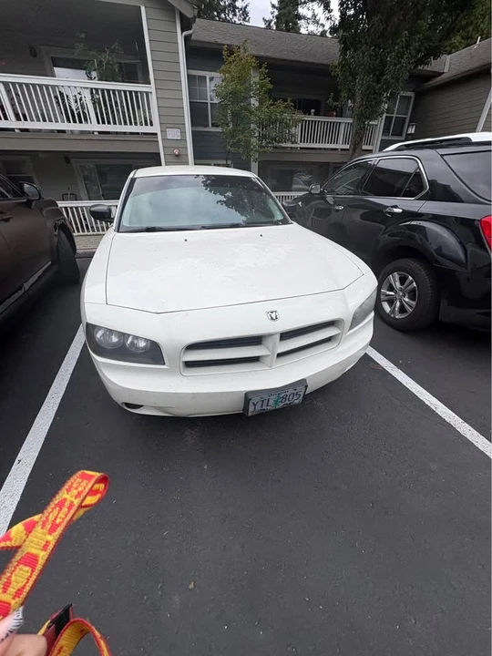 2008 Dodge Charger 6th Gen - Image 2 of 9