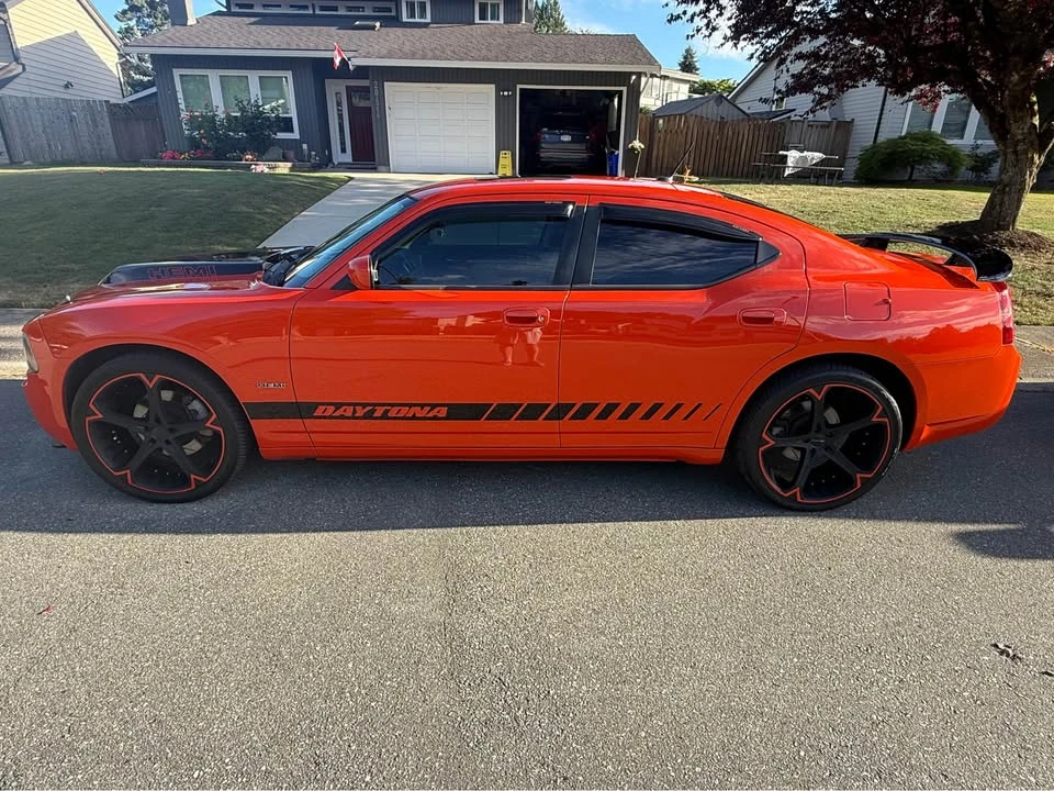 2008 Dodge Charger 6th Gen - Image 9 of 10