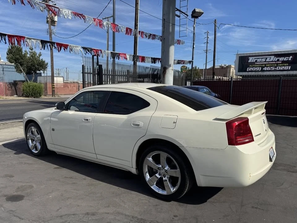 2008 Dodge Charger 6th Gen - Image 4 of 15
