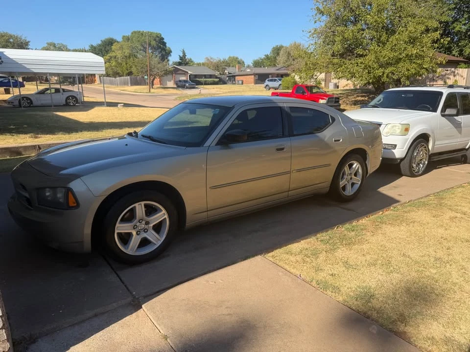 2008 Dodge Charger 6th Gen - Image 2 of 8