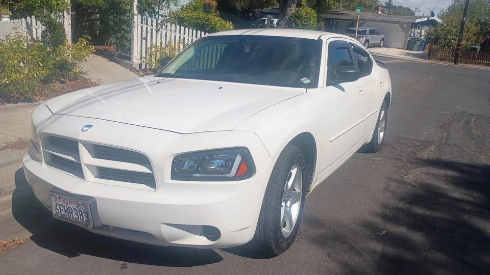 2008 Dodge Charger 6th Gen - Image 3 of 5