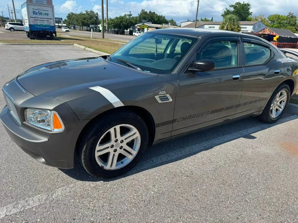 2008 Dodge Charger 6th Gen - Image 6 of 8