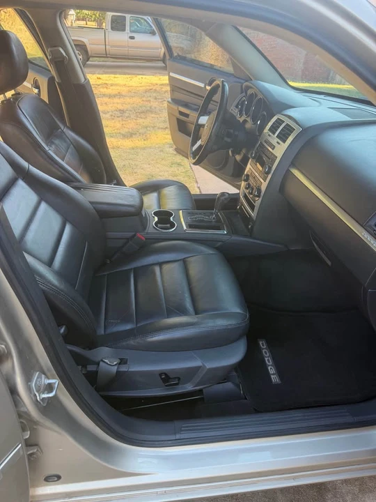 2008 Dodge Charger 6th Gen - Image 6 of 8