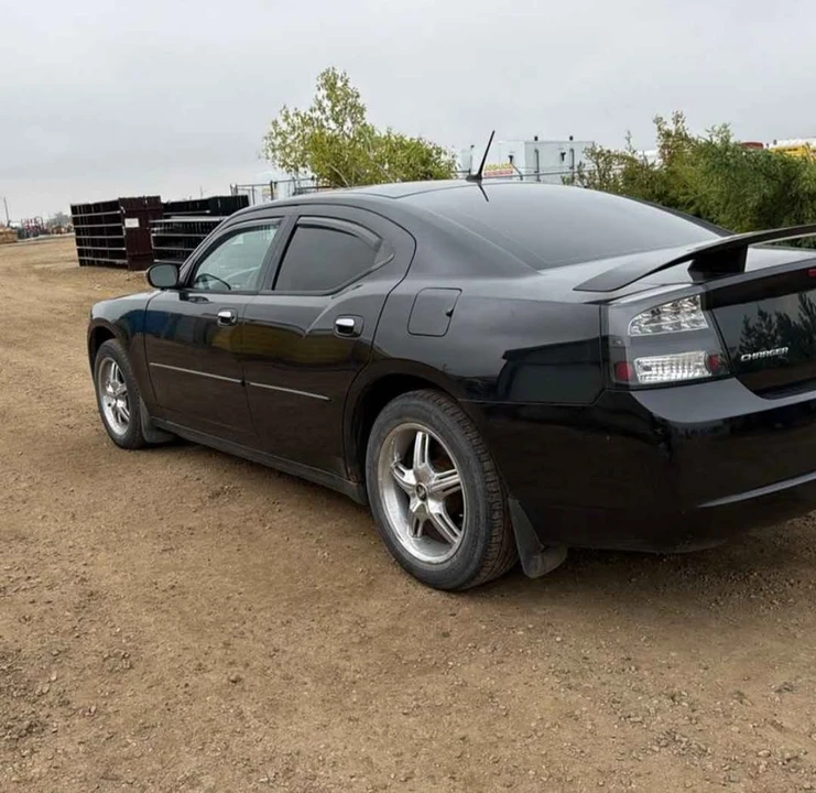 2008 Dodge Charger 6th Gen - Image 2 of 8