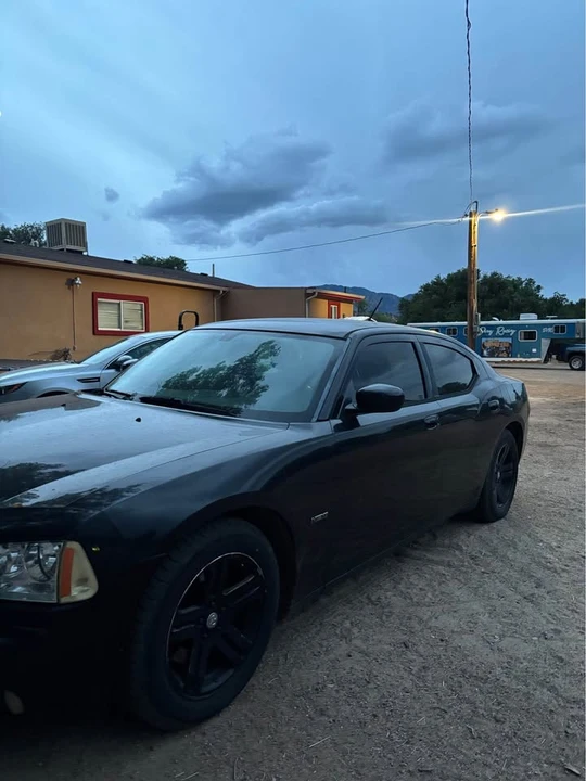 2008 Dodge Charger 6th Gen - Image 2 of 5