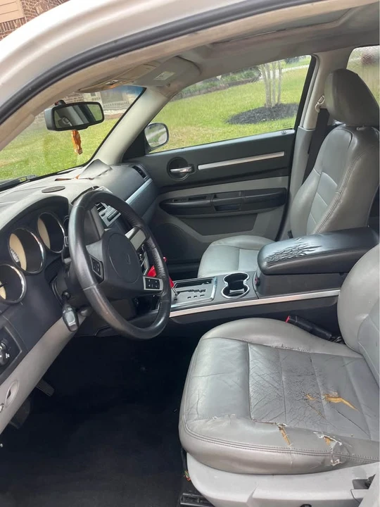 2008 Dodge Charger 6th Gen - Image 6 of 10