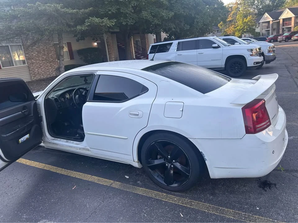 2008 Dodge Charger 6th Gen - Image 2 of 3