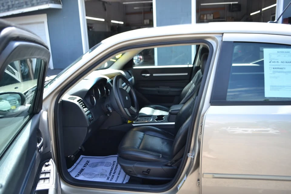 2008 Dodge Charger 6th Gen - Image 11 of 18