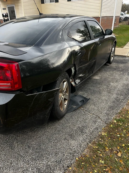 2008 Dodge Charger 6th Gen - Image 5 of 10