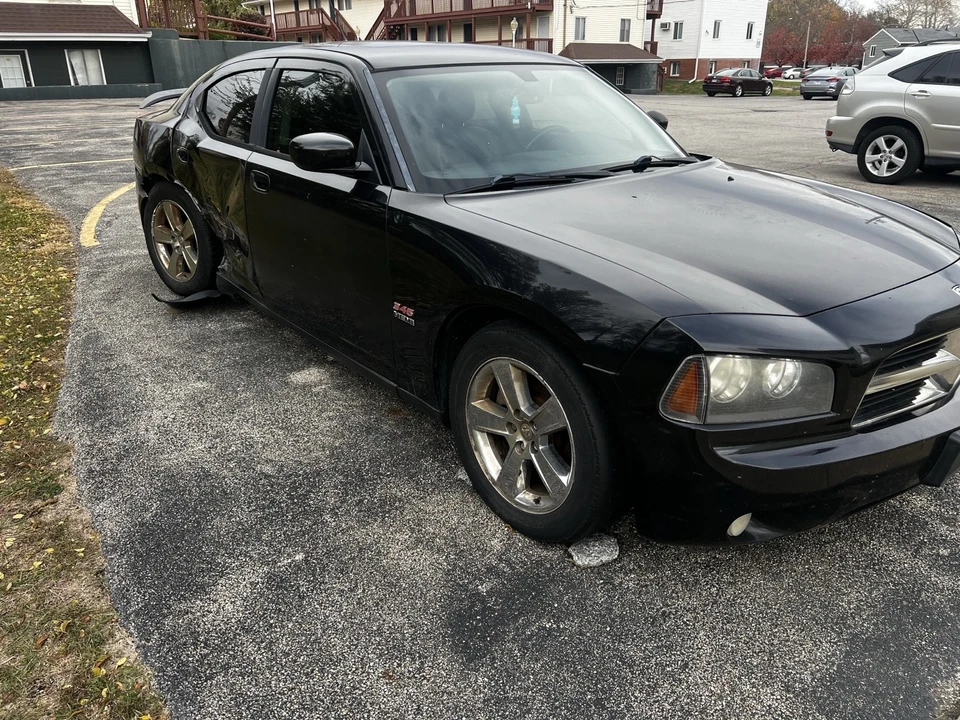 2008 Dodge Charger 6th Gen - Image 4 of 10