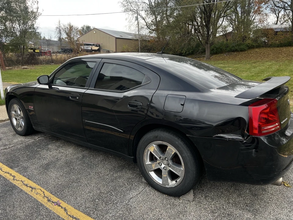 2008 Dodge Charger 6th Gen - Image 3 of 10