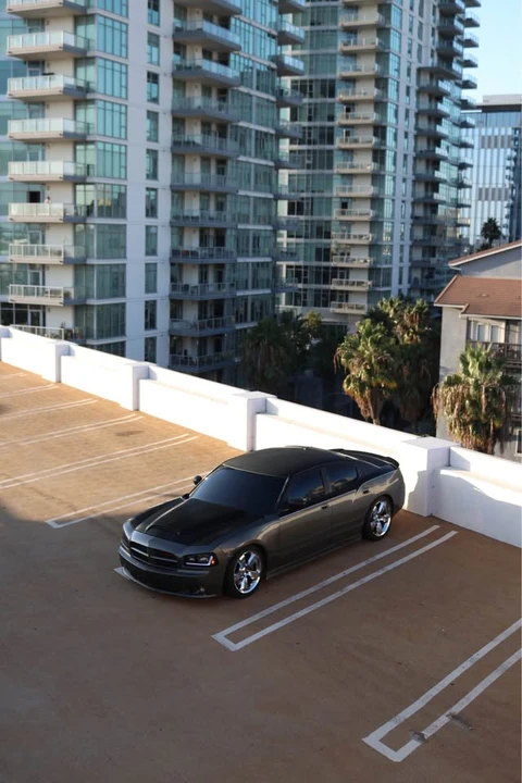 2008 Dodge Charger 6th Gen - Image 10 of 12