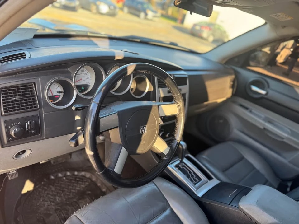 2008 Dodge Charger 6th Gen - Image 9 of 18