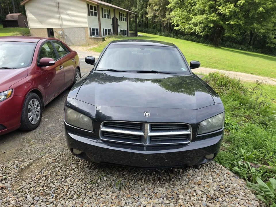 2008 Dodge Charger 6th Gen - Image 2 of 9