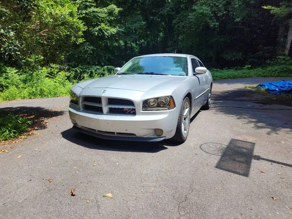 2008 Dodge Charger 6th Gen - Image 2 of 12