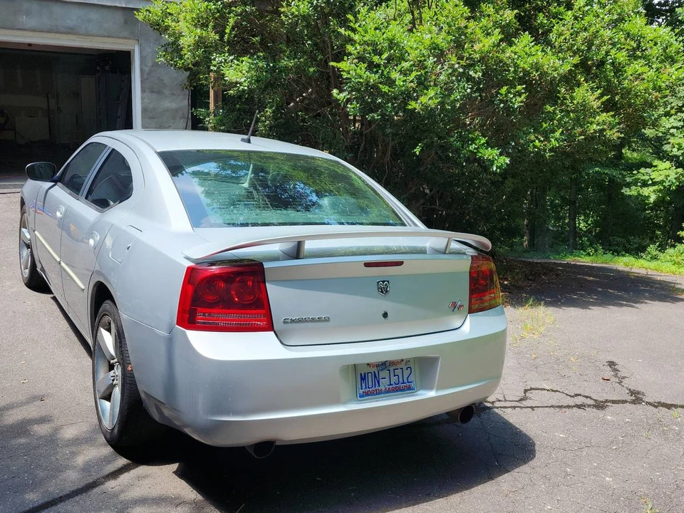 2008 Dodge Charger 6th Gen - Image 3 of 12