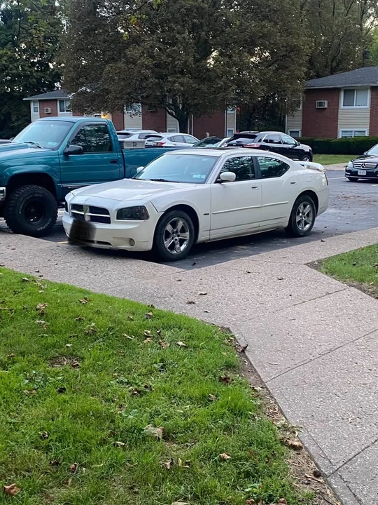 2008 Dodge Charger 6th Gen - Image 6 of 13