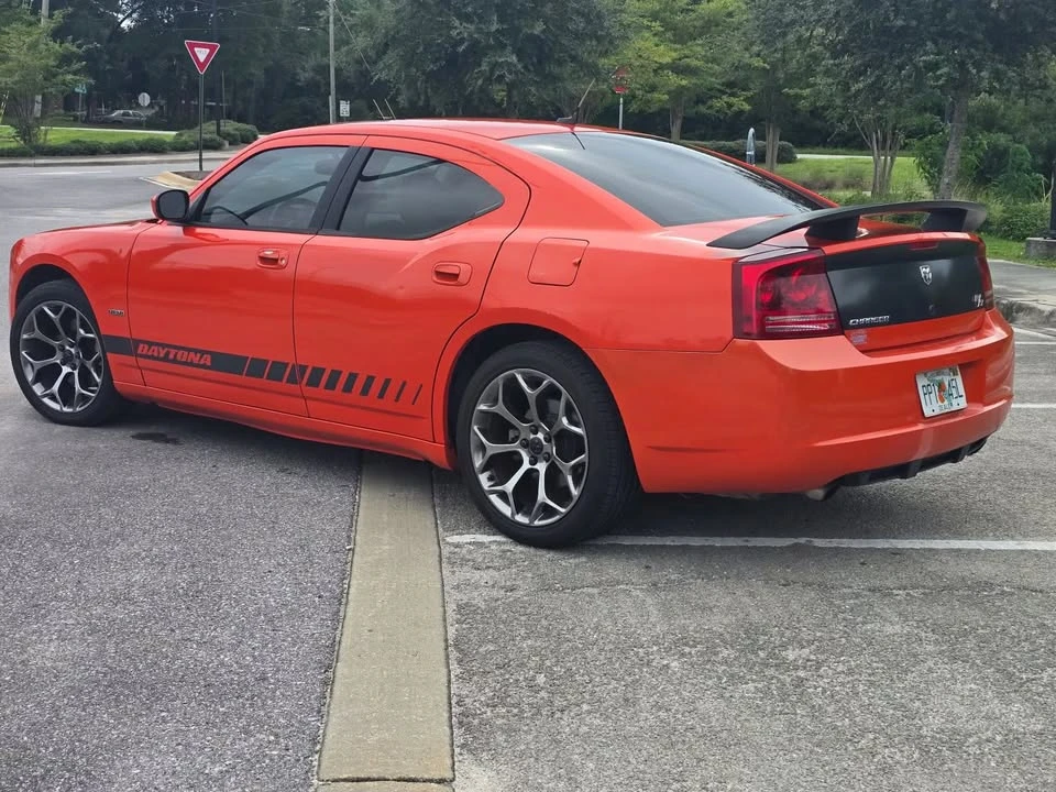 2008 Dodge Charger 6th Gen - Image 6 of 14