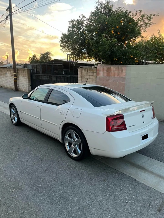 2008 Dodge Charger 6th Gen - Image 4 of 20