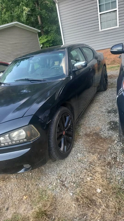 2008 Dodge Charger 6th Gen - Image 2 of 4