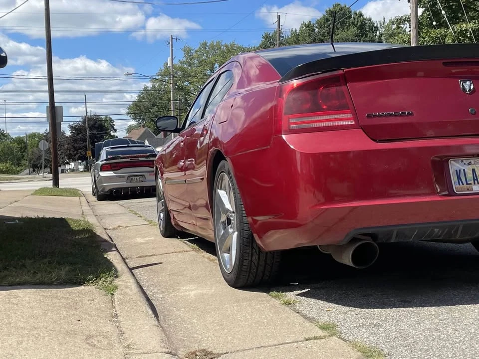 2008 Dodge Charger 6th Gen - Image 16 of 19