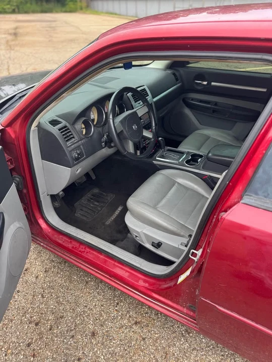 2008 Dodge Charger 6th Gen - Image 10 of 19