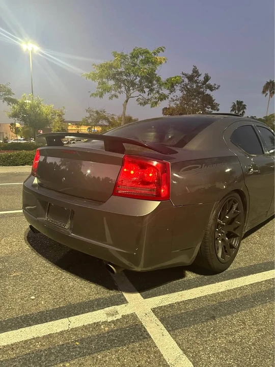 2008 Dodge Charger 6th Gen - Image 5 of 6