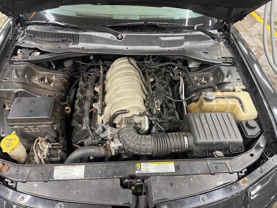 2008 Dodge Charger 6th Gen - Image 7 of 10