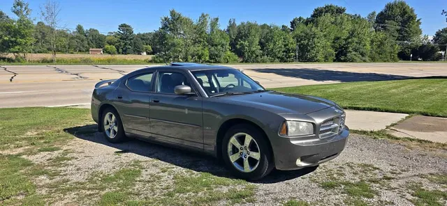 2008 Dodge Charger R/T Road & Track Sedan 4D