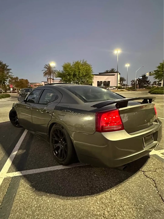 2008 Dodge Charger 6th Gen - Image 5 of 6