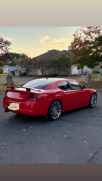 2008 Dodge Charger 6th Gen - Image 11 of 20