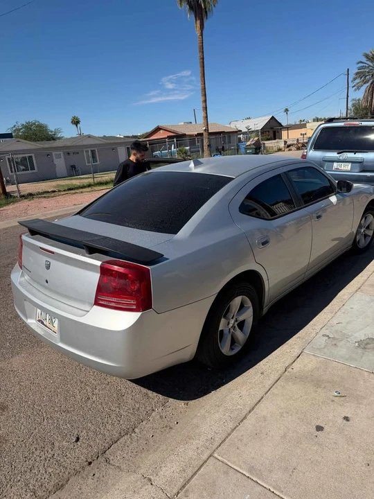 2008 Dodge Charger 6th Gen - Image 4 of 4