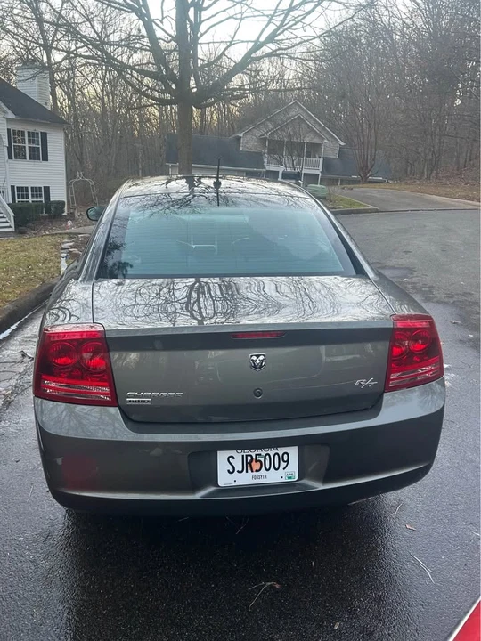 2008 Dodge Charger 6th Gen - Image 3 of 10