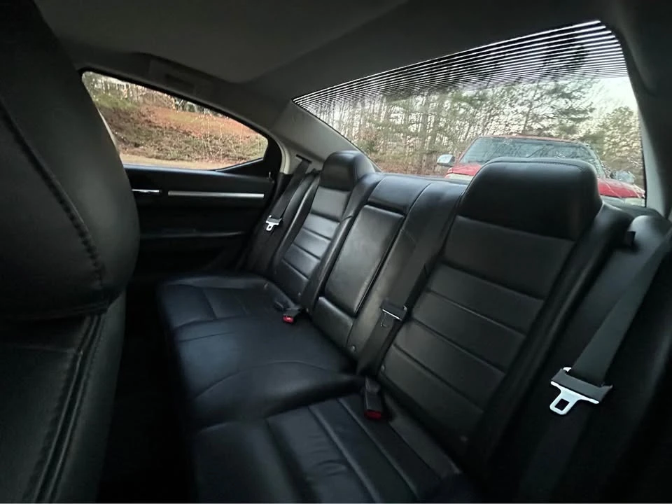 2008 Dodge Charger 6th Gen - Image 9 of 10