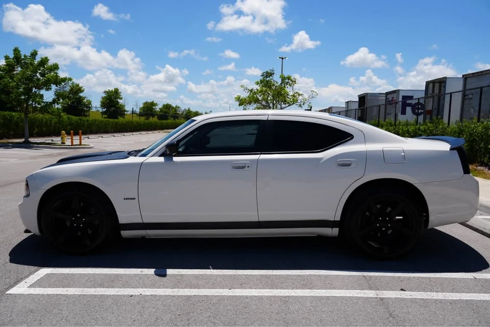 2008 Dodge Charger 6th Gen - Image 10 of 10