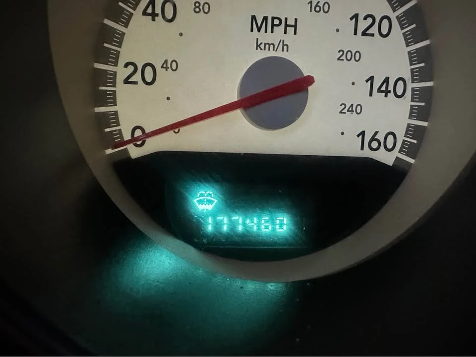2008 Dodge Charger 6th Gen - Image 3 of 6