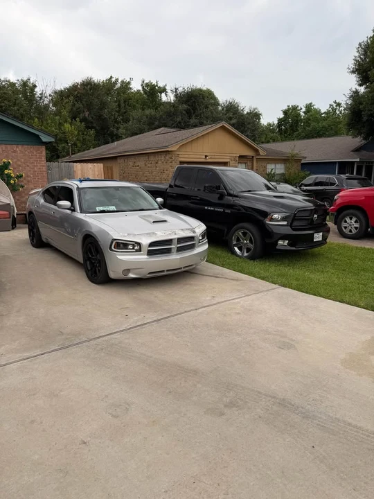 2008 Dodge Charger 6th Gen - Image 2 of 3