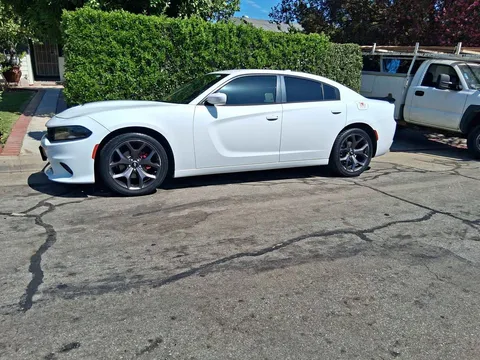 2008 Dodge Charger R/T Sedan 4D