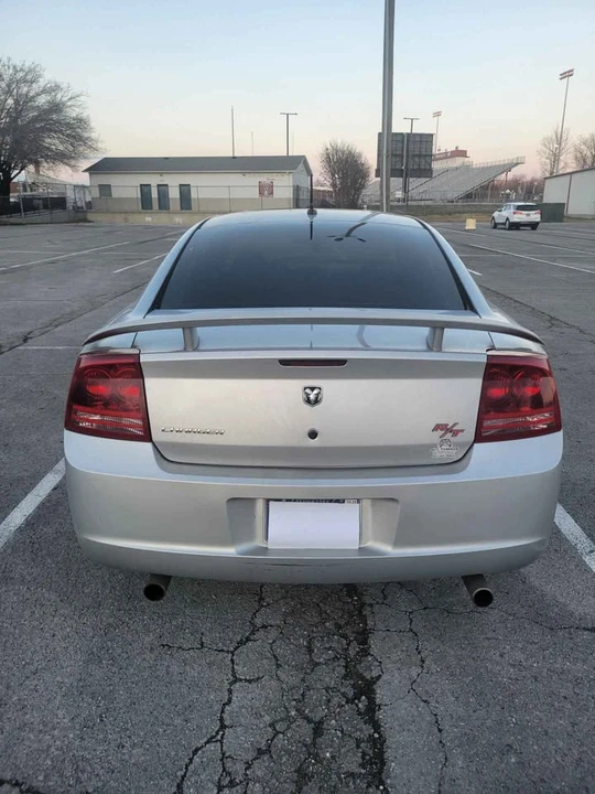 2008 Dodge Charger 6th Gen - Image 4 of 9