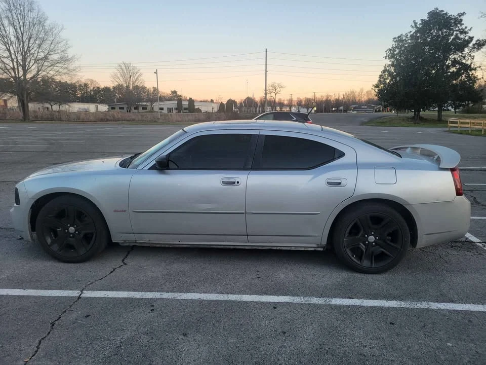 2008 Dodge Charger 6th Gen - Image 3 of 9